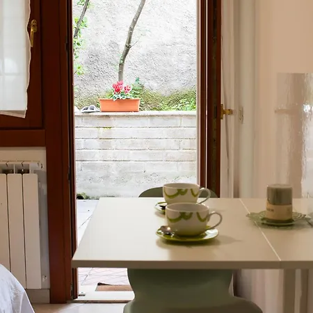 아파트 La Casetta Tiny House In 로마