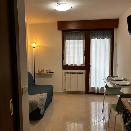 La Casetta Tiny House In Apartamento Roma