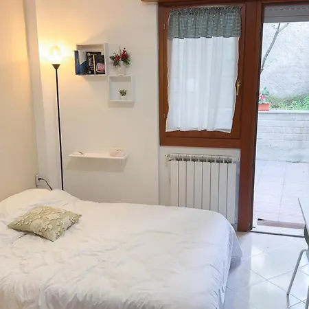 La Casetta Tiny House In Apartamento Roma